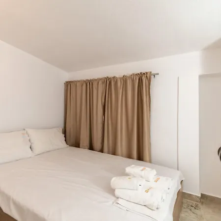 公寓 Oasis Luxury And 尼基季