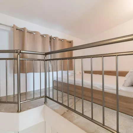 Oasis Luxury And Apartment Nikiti (Sithonia)