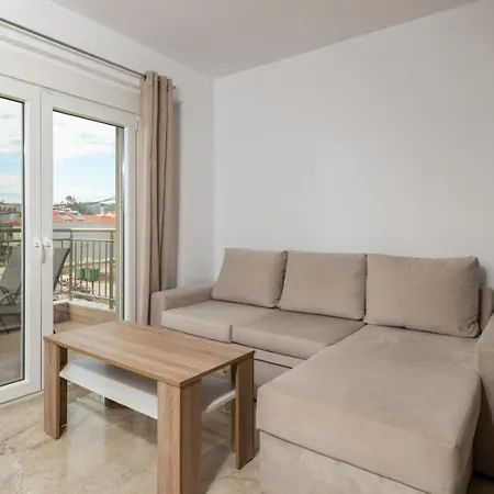 Oasis Luxury And Apartmán