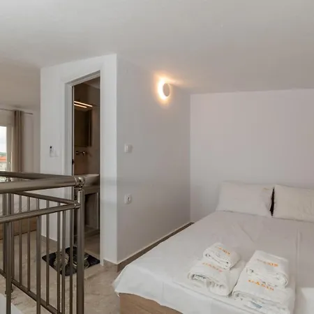Apartment Oasis Luxury And
