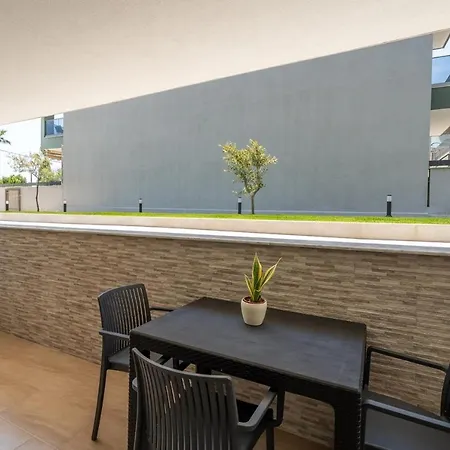 Oasis Luxury And Apartmán *
