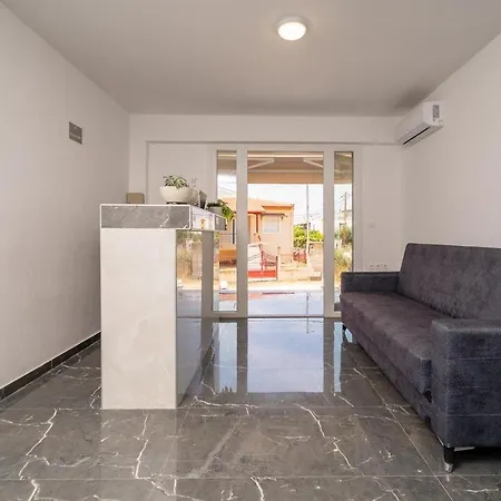 Oasis Luxury And Nikiti (Sithonia)