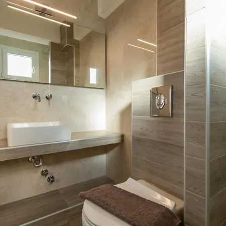 Oasis Luxury And Nikiti (Sithonia)