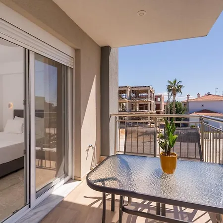 Oasis Luxury And ניקיטי