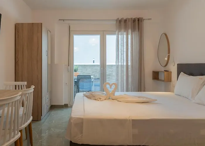 Oasis Luxury And *