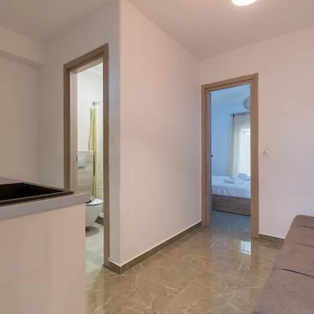 Oasis Luxury And Nikiti (Sithonia)