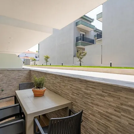 Oasis Luxury And *